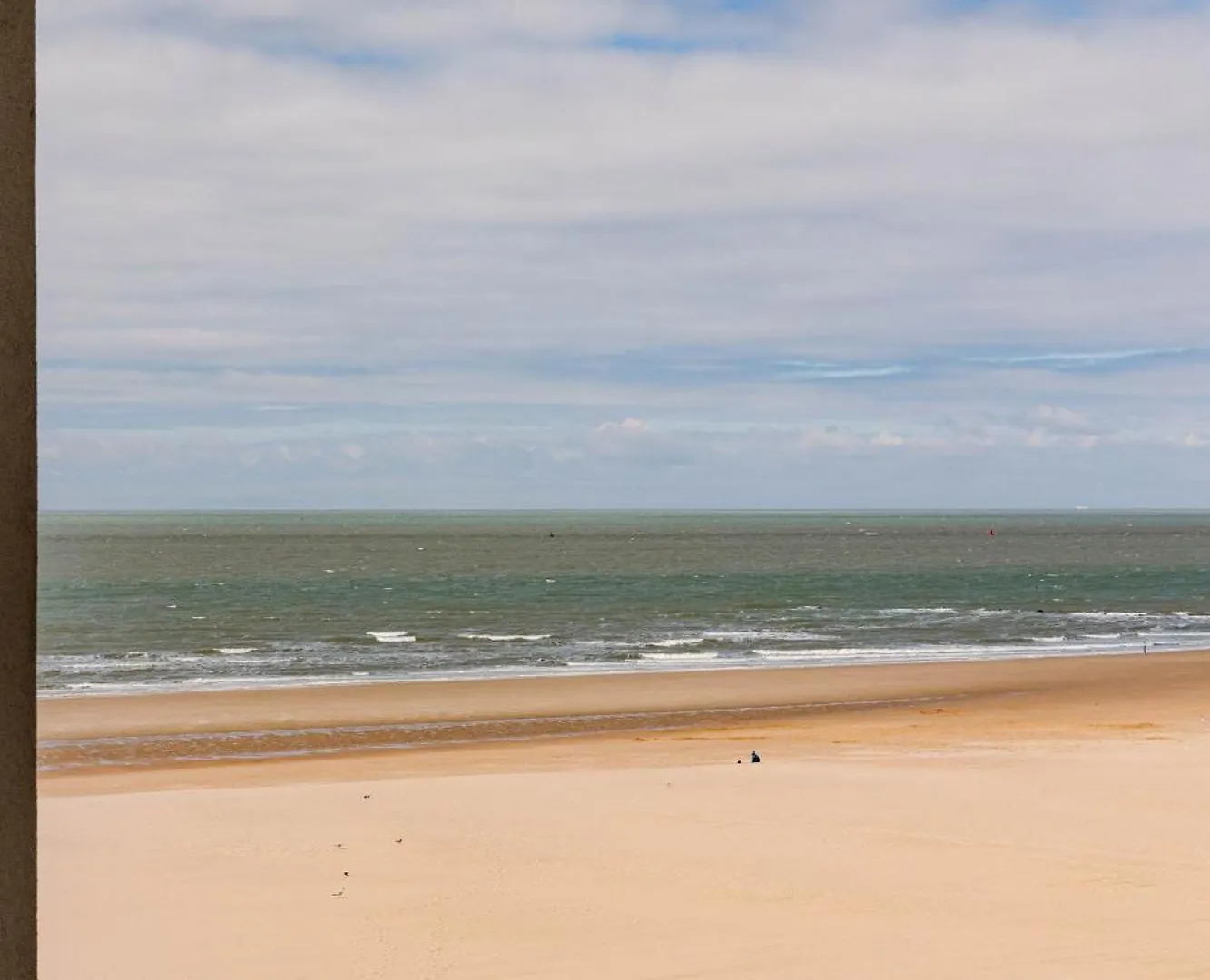 Light-Filled Apartment With Lateral Sea View Ostend